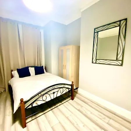 One Bedroom Ground Floor Flat In Central London Exterior photo